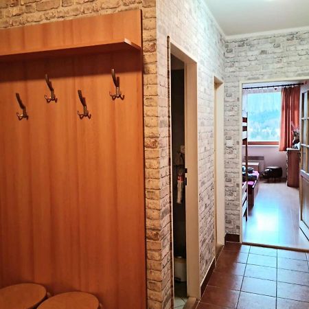 Apartma Raj V Ramzove Ostružná Екстериор снимка