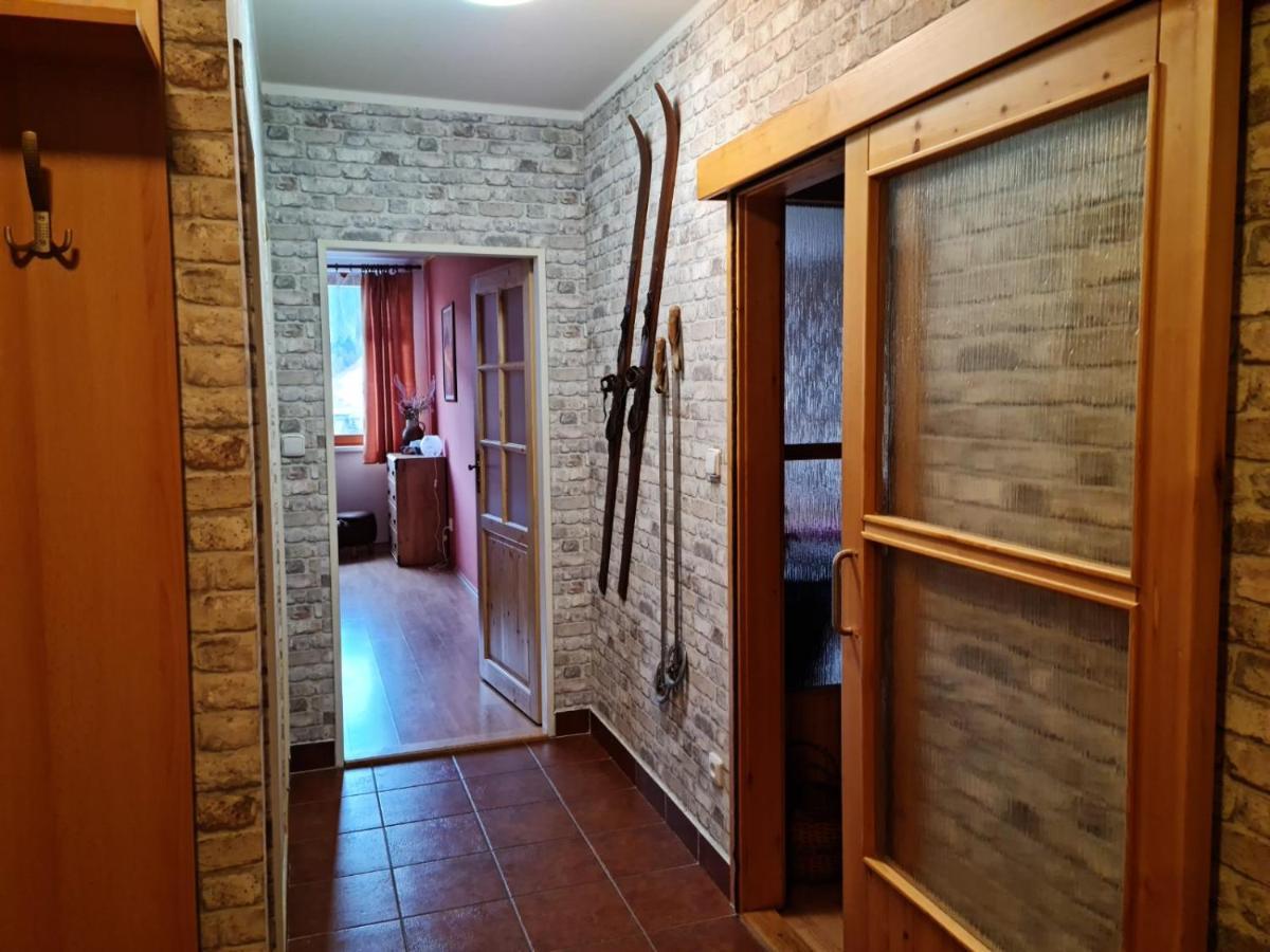 Apartma Raj V Ramzove Ostružná Екстериор снимка